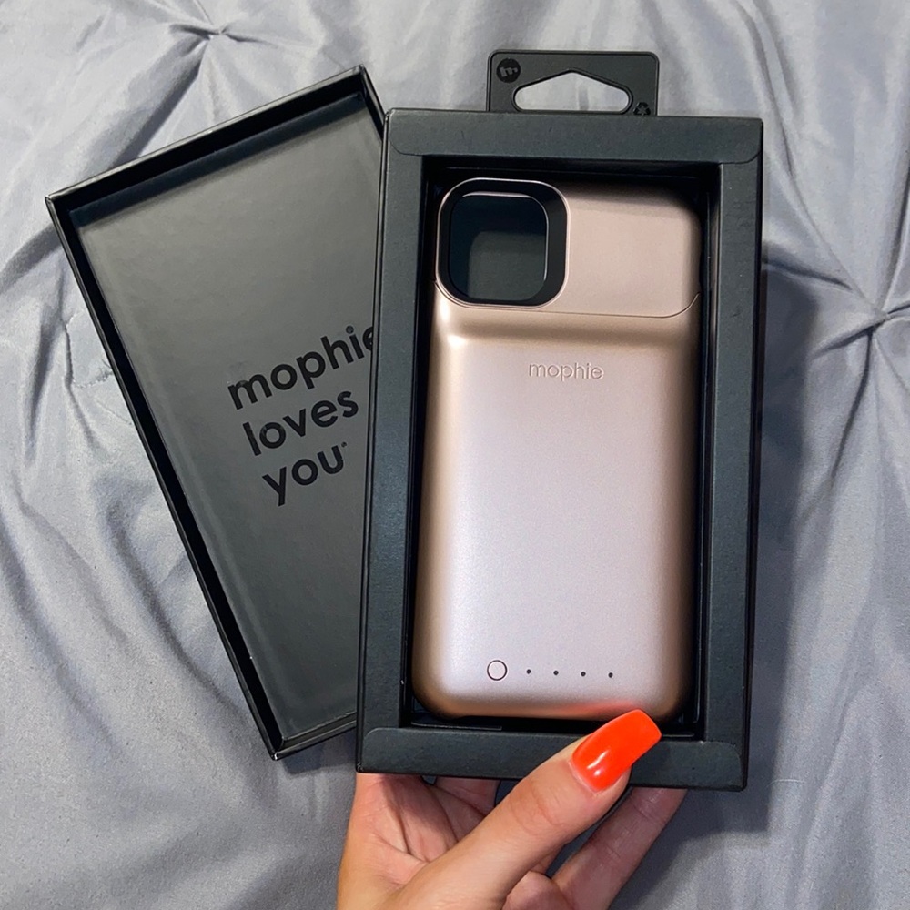 Mophie Charging Case